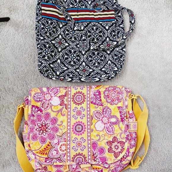 Vera Wang Handbags - Vera Wang Purse Bundle